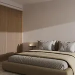 Rezort Kenshō Paros Krotiri