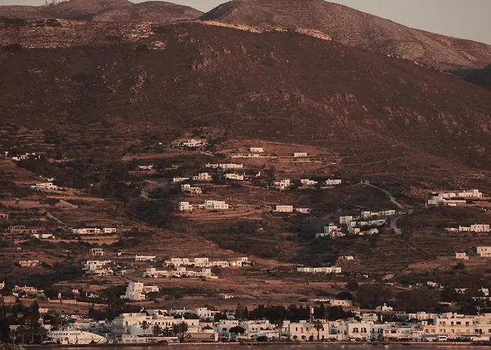 Rezort Kenshō Paros *